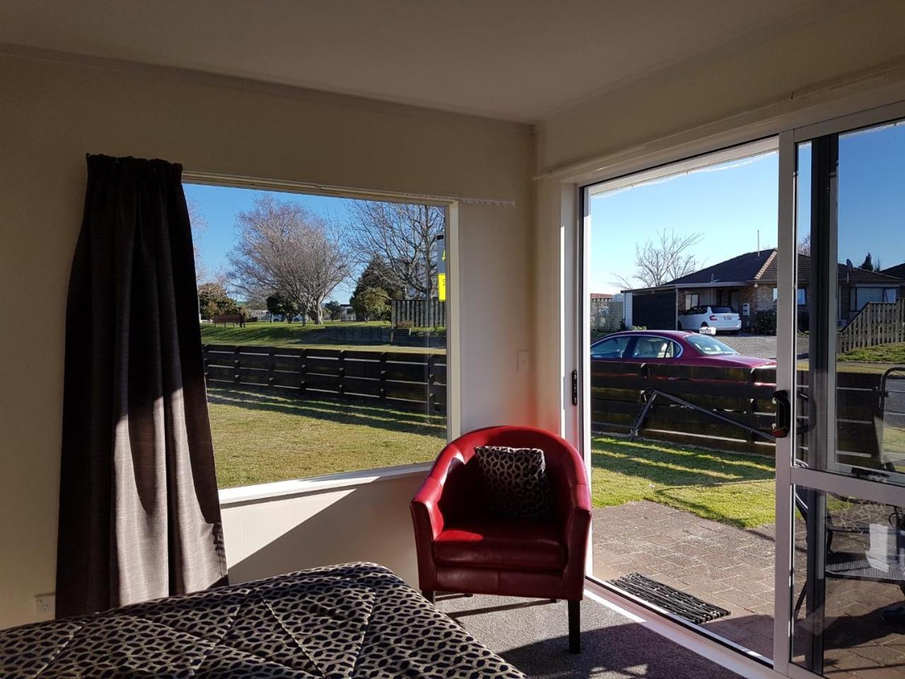 Annandale Accommodation Taupo Bagian luar foto
